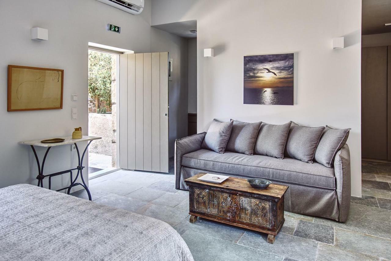 Aegina Nikolaou Art Residence מראה חיצוני תמונה