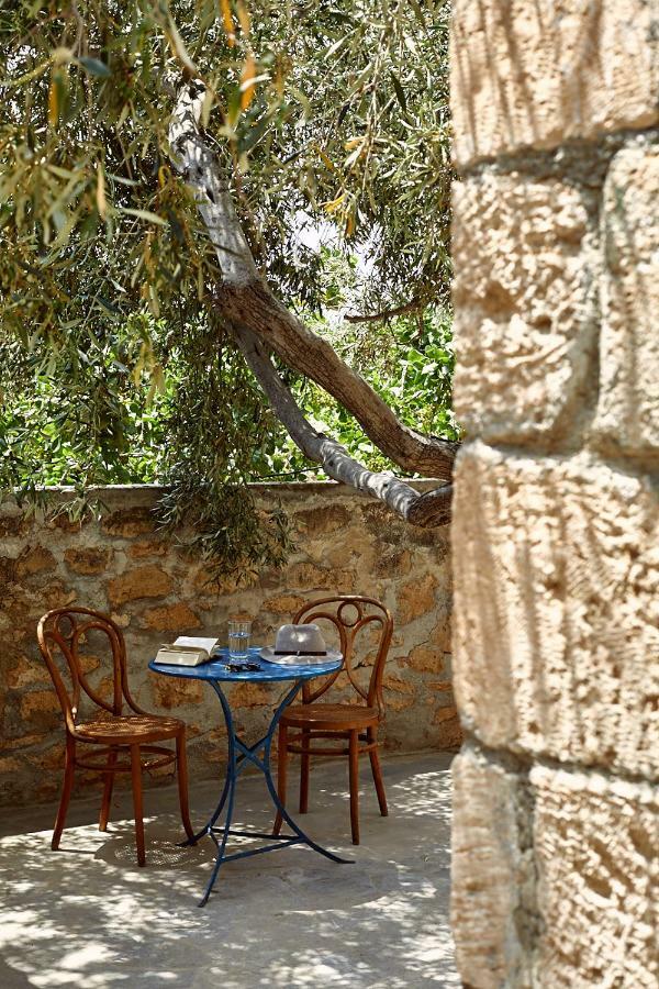 Aegina Nikolaou Art Residence מראה חיצוני תמונה