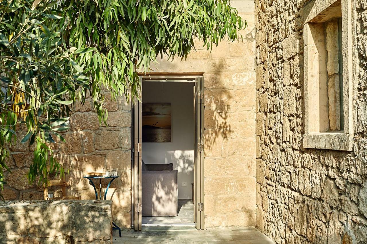 Aegina Nikolaou Art Residence מראה חיצוני תמונה